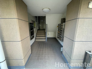 【エントランス】