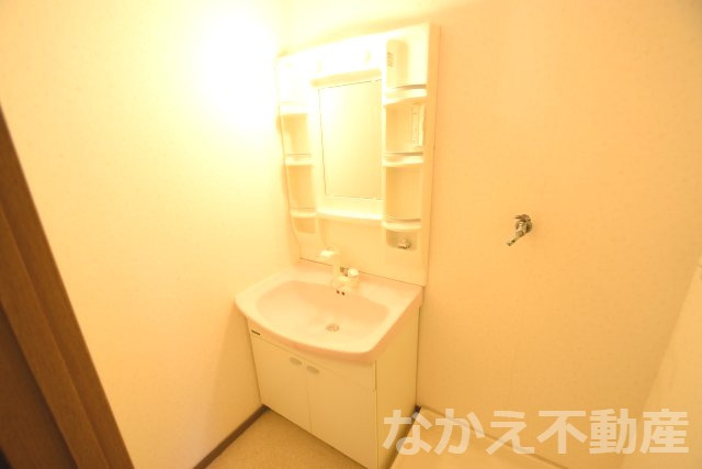【洗面所】 | 忙しい朝には欠かせない洗面所です