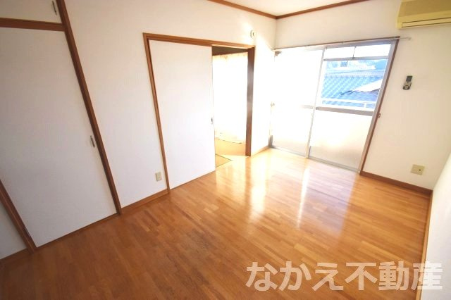 【洋室】 | 広々とした洋室です