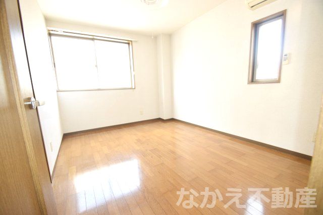 【洋室】 | コンパクトで使いやすい洋室です