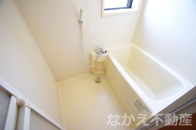 【浴室】 | 日々の疲れを癒すお風呂付です