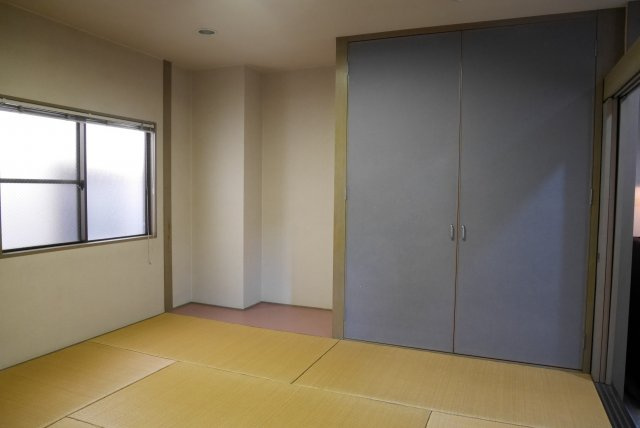 城南第２ビル　2階北側の収納