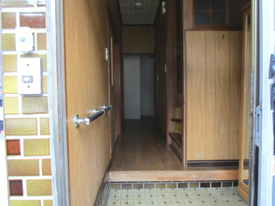 【玄関】 | 高知市十津1丁目 中古売家 3DK | 玄関