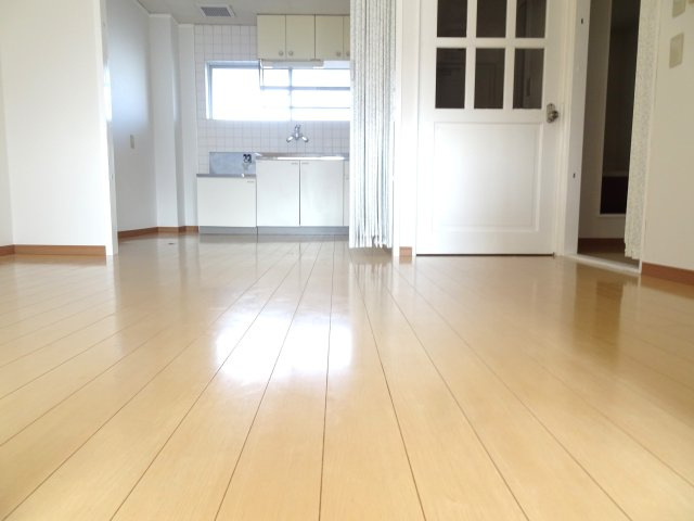 レジデントリバティーの居間・リビング