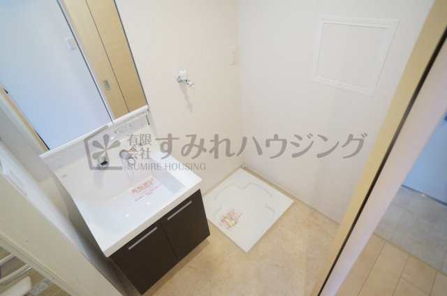 パークサイド宝塚の洗面所|参考、同建物・同間取りの号室