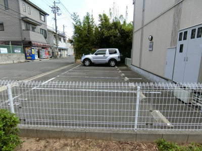 【駐車場】 | エル・セレーノ香ヶ丘C