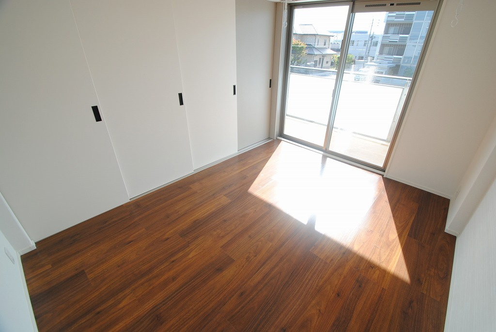 ムーンコート梅満の洋室|内装イメージ：同物件別室