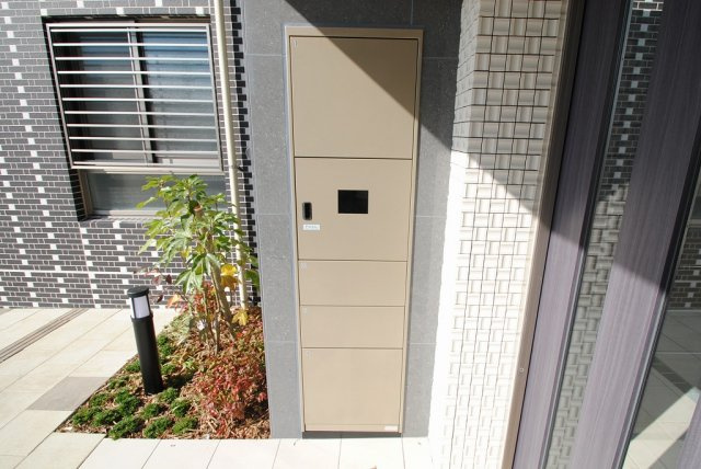 ムーンコート梅満のその他共用部分|宅配ボックス