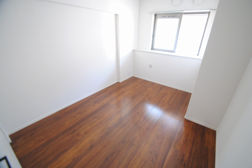 ムーンコート梅満の寝室|内装イメージ：同物件別室