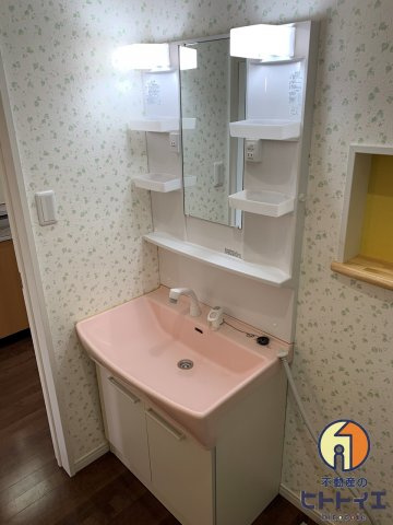 コーポMAの独立洗面台|独立洗面化粧台が付いています