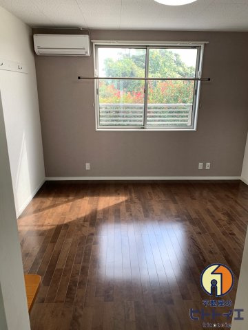 コーポMAの洋室|明るい洋室です