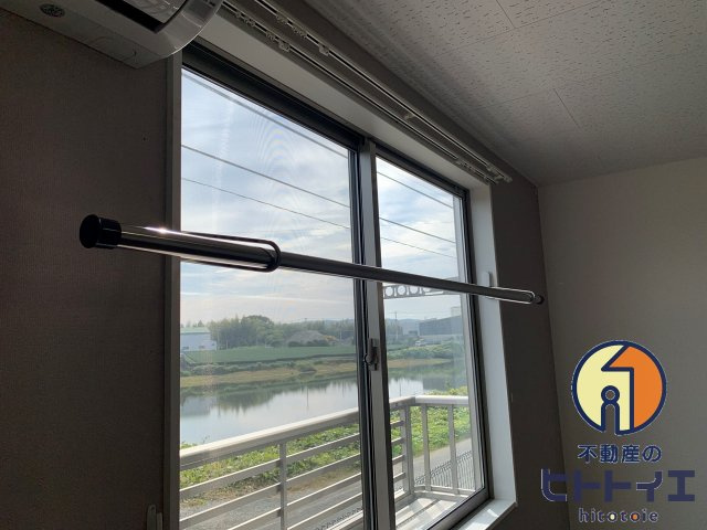 コーポMAのその他|雨の日も安心の室内物干し