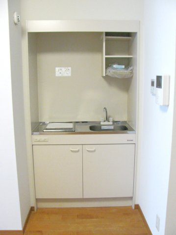 エメラルドレジデンスのキッチン|※写真は同タイプの別室になります