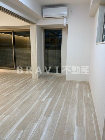 ラクラス本町東　BRAVI不動産の洋室|【スプランディット本町東】スタンダードな洋室です