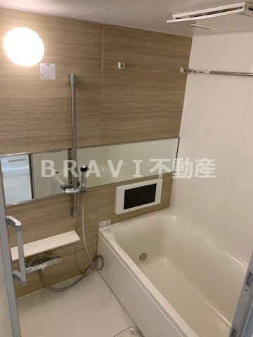 ラクラス本町東　BRAVI不動産の浴室|【スプランディット本町東】お風呂です