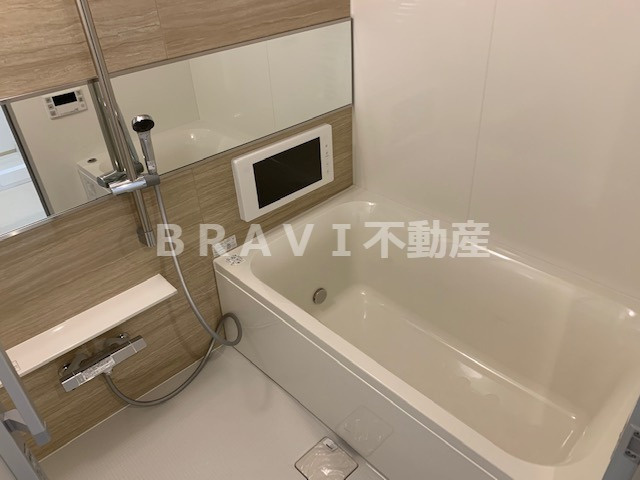 ラクラス本町東　BRAVI不動産の浴室|【スプランディット本町東】お風呂です