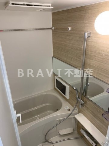 ラクラス本町東　BRAVI不動産の浴室|【ラクラス本町東】