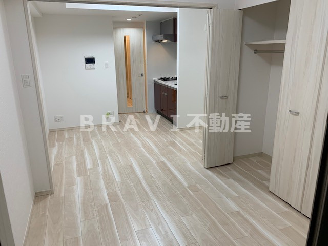 ラクラス本町東　BRAVI不動産の洋室|【ラクラス本町東】