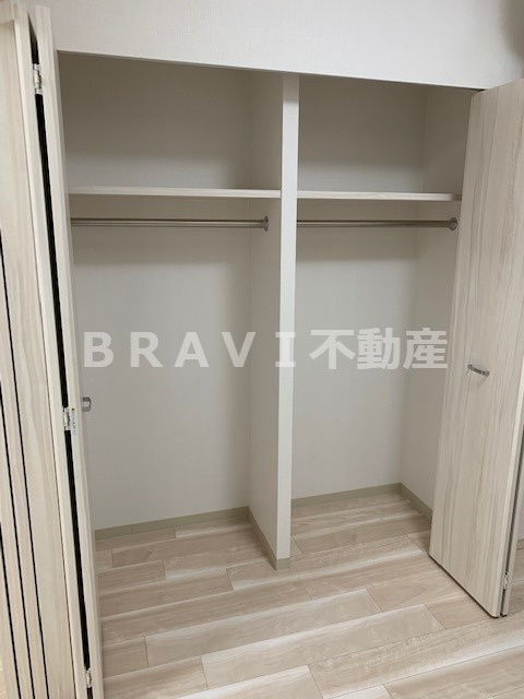 ラクラス本町東　BRAVI不動産の収納|【ラクラス本町東】大きなスペースがあり、収納には困りません
