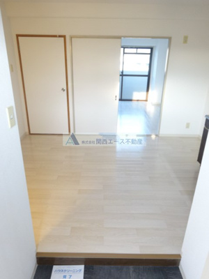 【居間・リビング】 | スカイハイツ