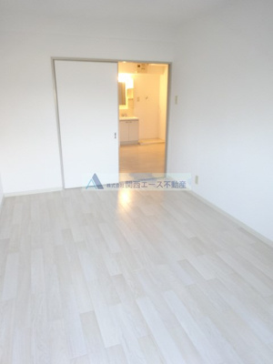 【寝室】 | スカイハイツ