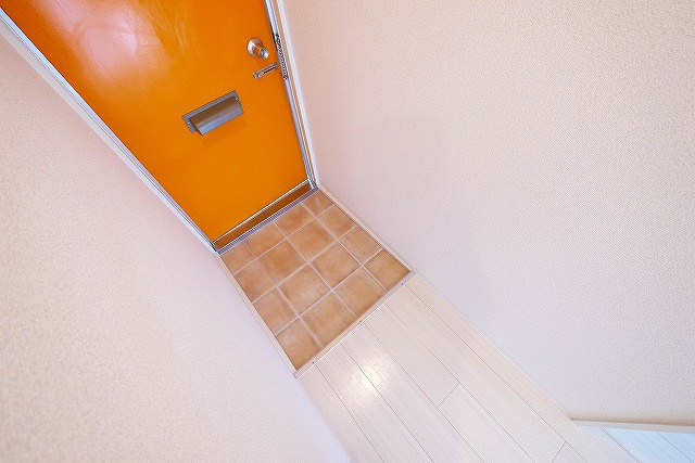 南ハイツの玄関|落ち着いた玄関です