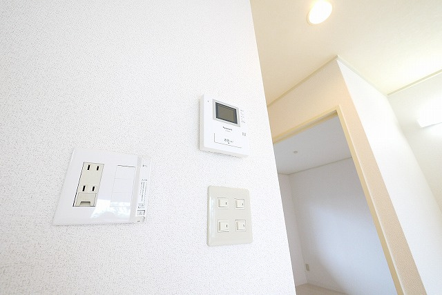 南ハイツのセキュリティ|ＴＶつきモニターホンも完備