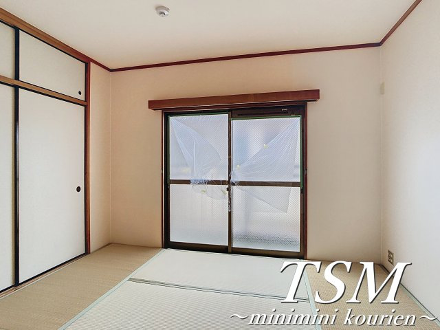 コーポラス美光の和室