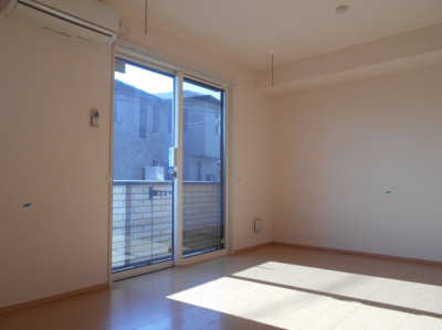 【居間・リビング】 | サウススクエア3番館 | 『サウススクエア３番館』イメージ