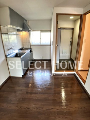 【居間・リビング】 | レスポワール太田 | こちらの居間で趣味の時間をお楽しみください