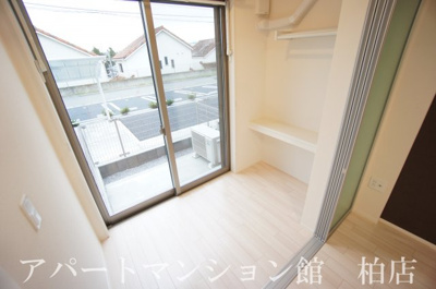 【バルコニー】 | グランドゥール　エス