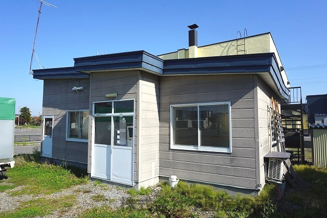 旭川市神居1-3土地・事務所の外観