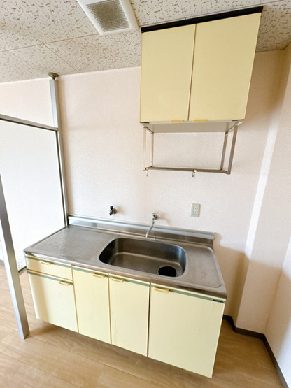 【キッチン】 | ルネ山岸