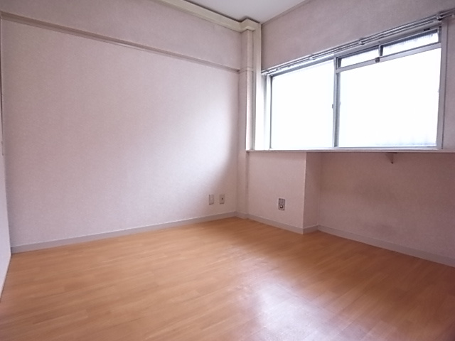 高丸ビルB棟の寝室