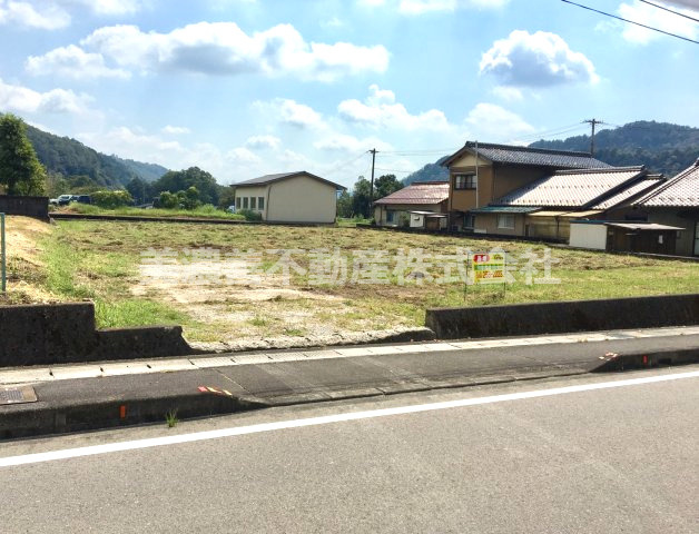 ５３７８１　山県市富永土地の外観