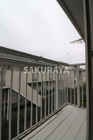 クレッセントヴィラD棟のバルコニー