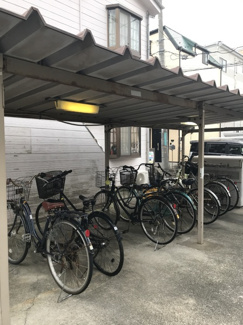 【その他共用部分】 | 屋根付きの駐輪スペース！！