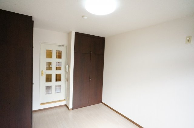 【洋室】 | プレステージ新潟 | バルコニー側から