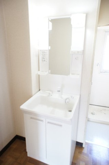 【洗面所】 | コンフォーティアⅢ | コンパクトで使いやすい洗面所