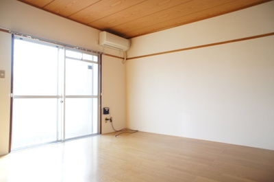 【居間・リビング】 | コンフォーティアⅢ | 中はこのようになっています