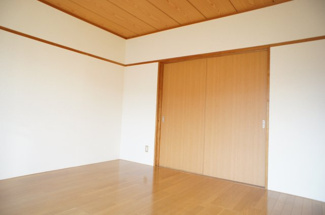 【内装】 | コンフォーティアⅢ | 過ごしやすい室内です