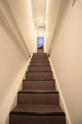 【内装】 | まぶちビル | 2-3F階段
