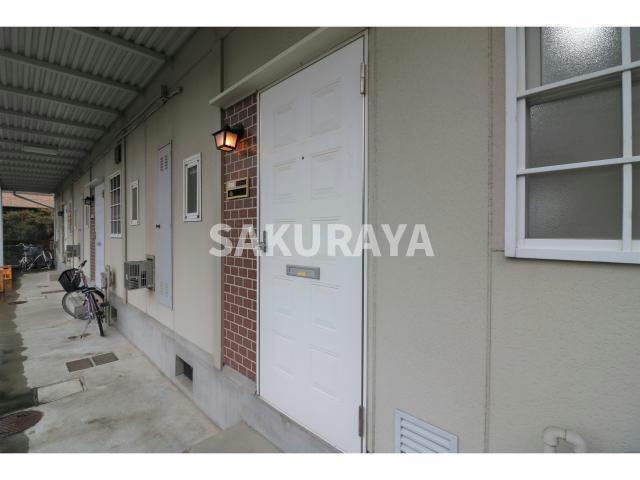 パレーシャル今福の玄関