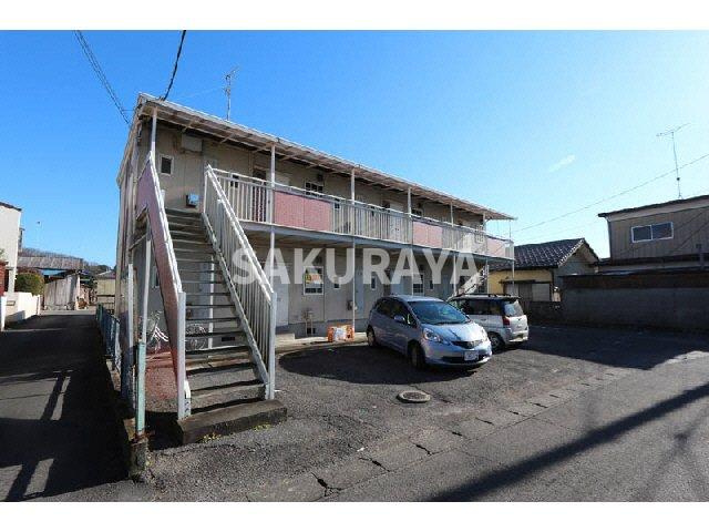 パレーシャル今福の駐車場