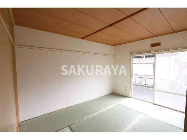 パレーシャル今福の和室