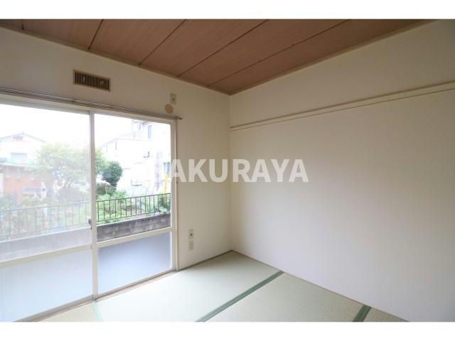 パレーシャル今福の和室