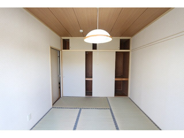 パレーシャル今福の収納