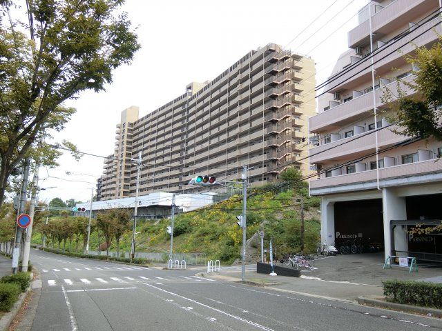 朝日プラザCITYウェストヒル神戸A棟の外観|きれいな外観です