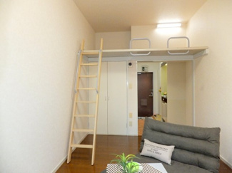 【寝室】 | ライトパレス