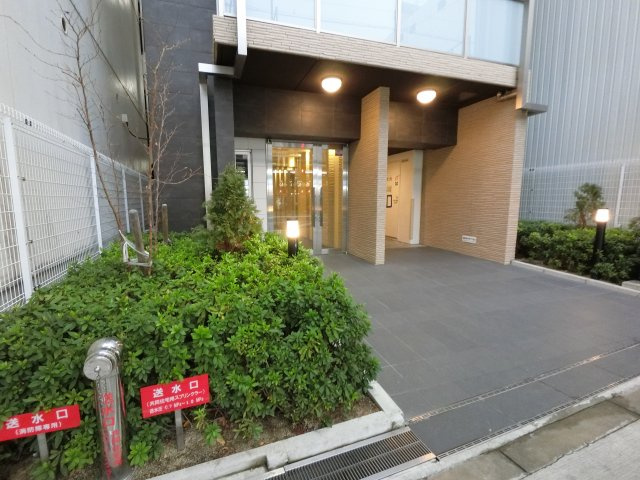 【エントランス】